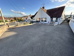 Photo 15- click for photo gallery